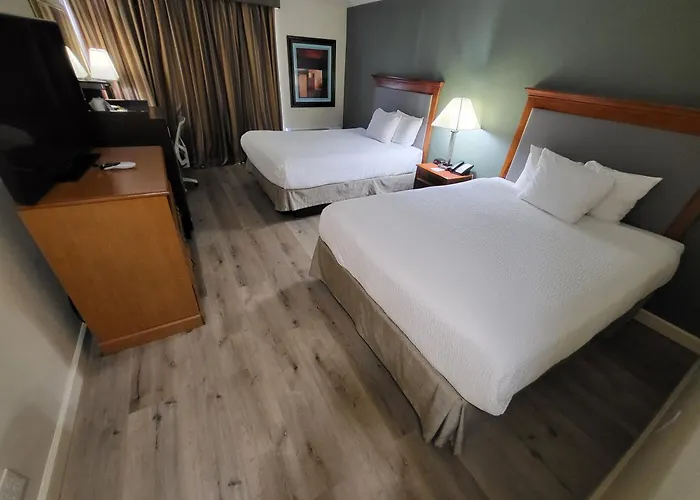 Ramada By Wyndham Houston Intercontinental Airport East