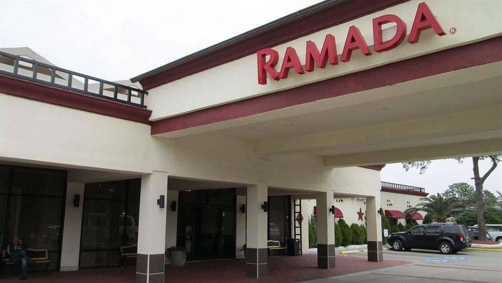 Hotel Ramada By Wyndham Houston Intercontinental Airport East 3*