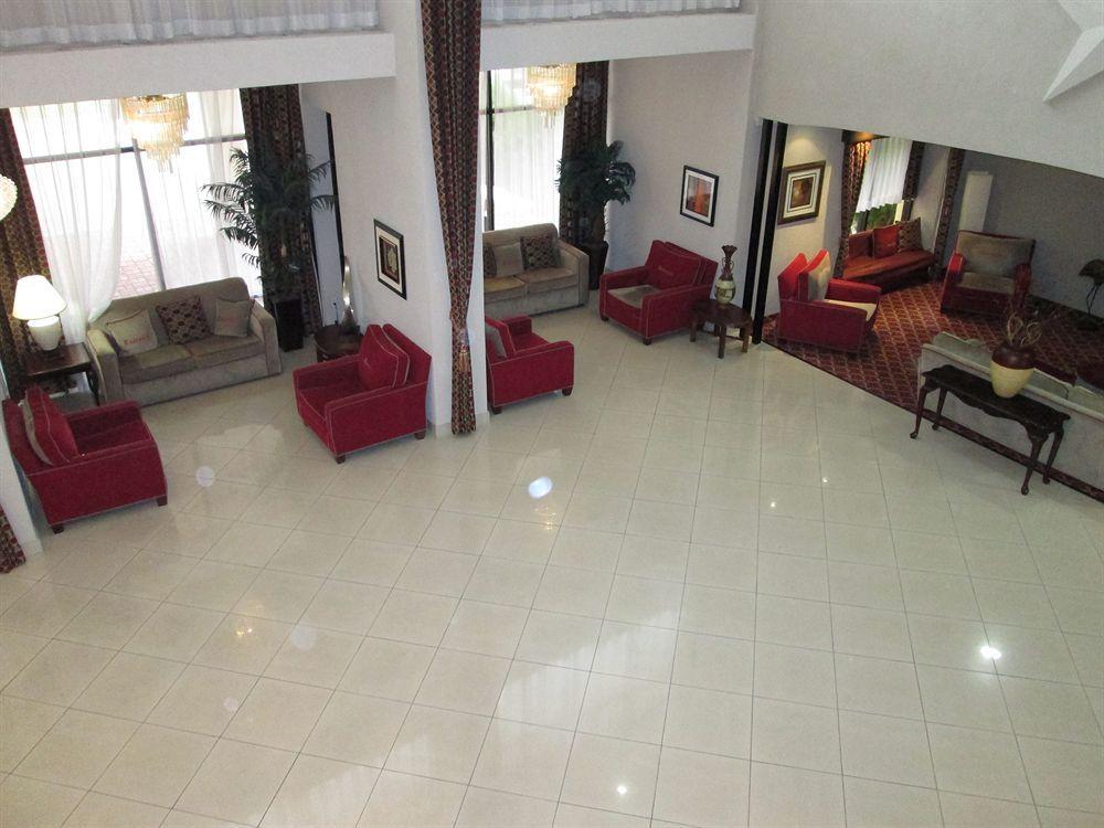 Ramada By Wyndham Houston Intercontinental Airport East 3*