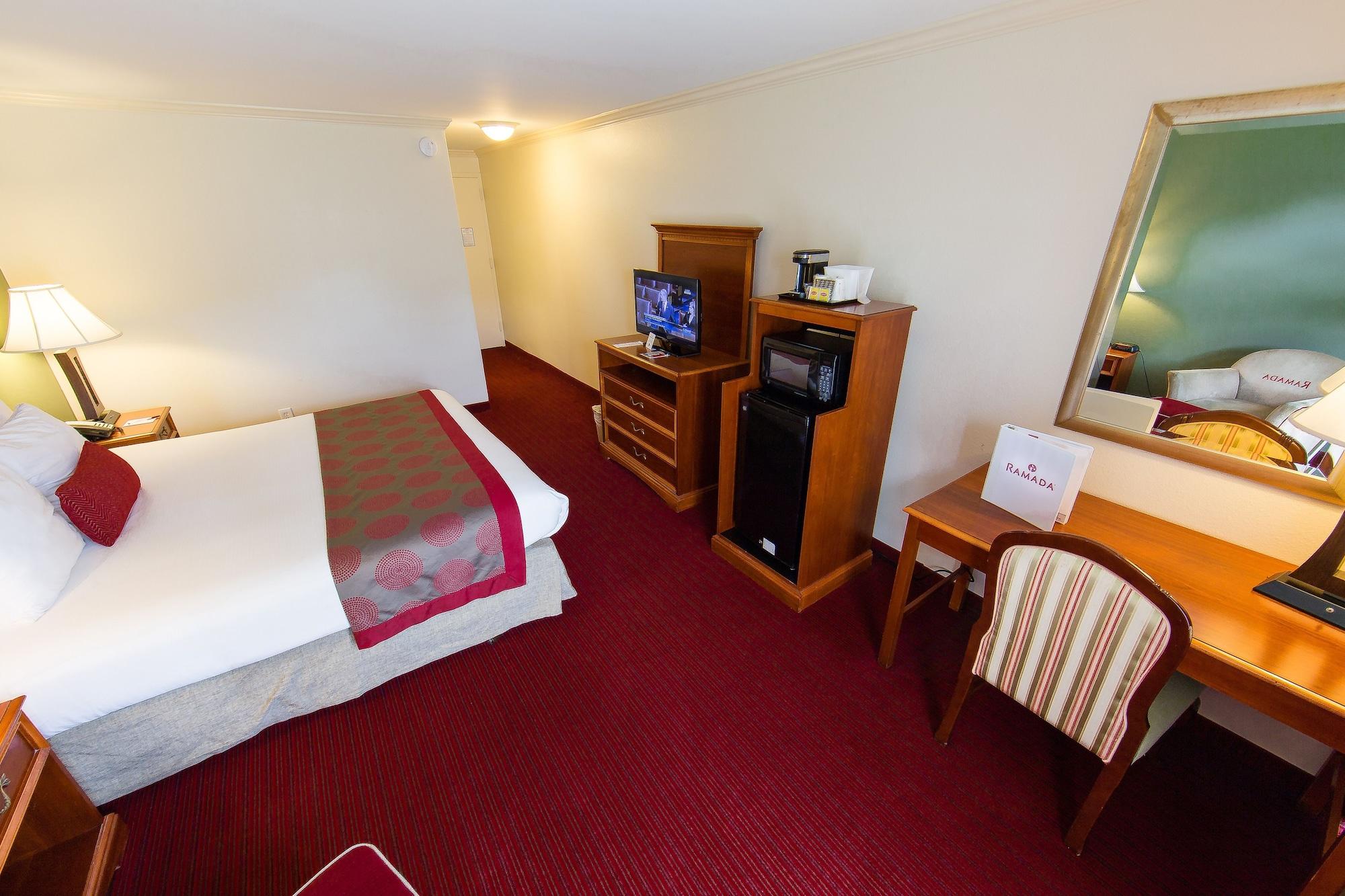 Hotel Ramada By Wyndham Houston Intercontinental Airport East Humble