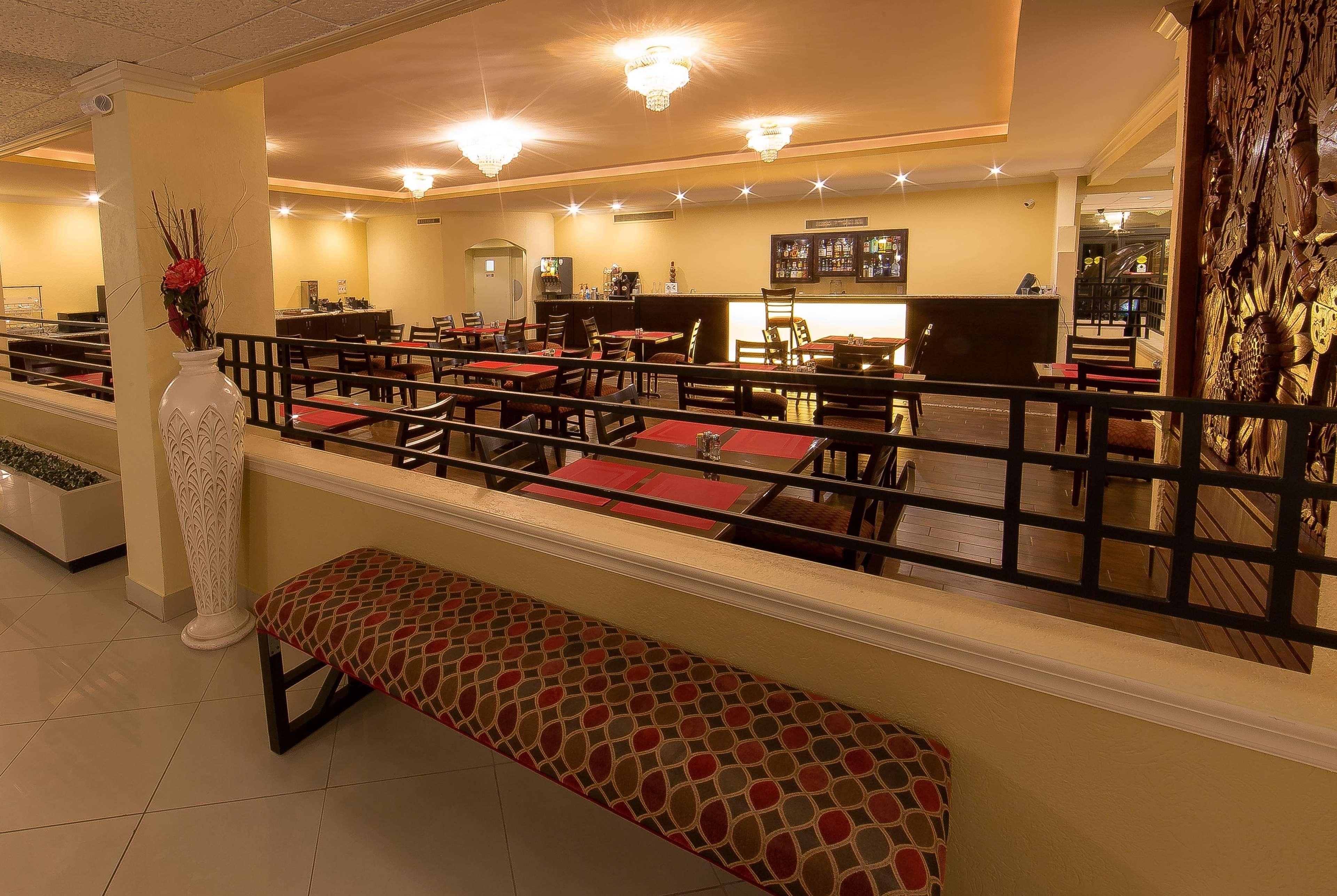 Ramada By Wyndham Houston Intercontinental Airport East 3* Humble