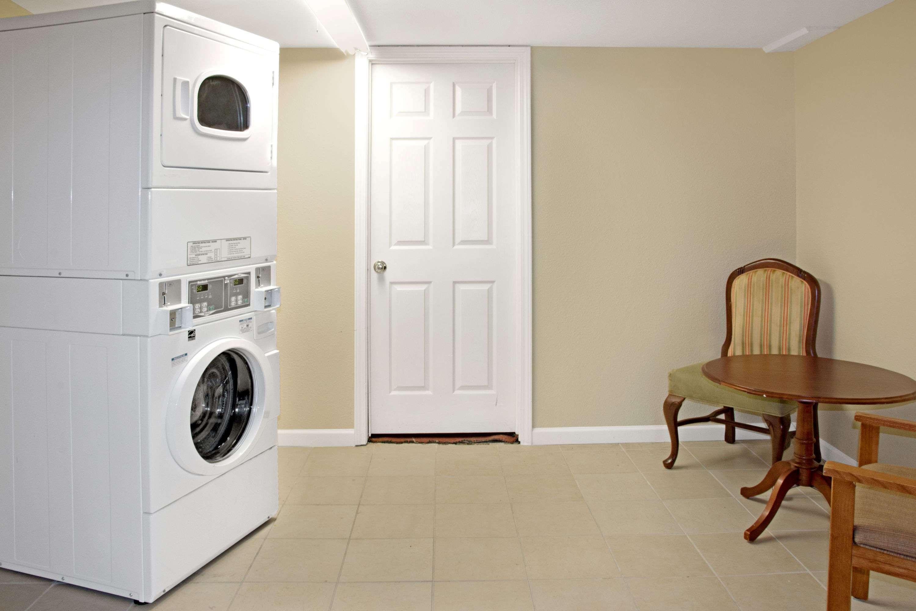 Ramada By Wyndham Houston Intercontinental Airport East 3*