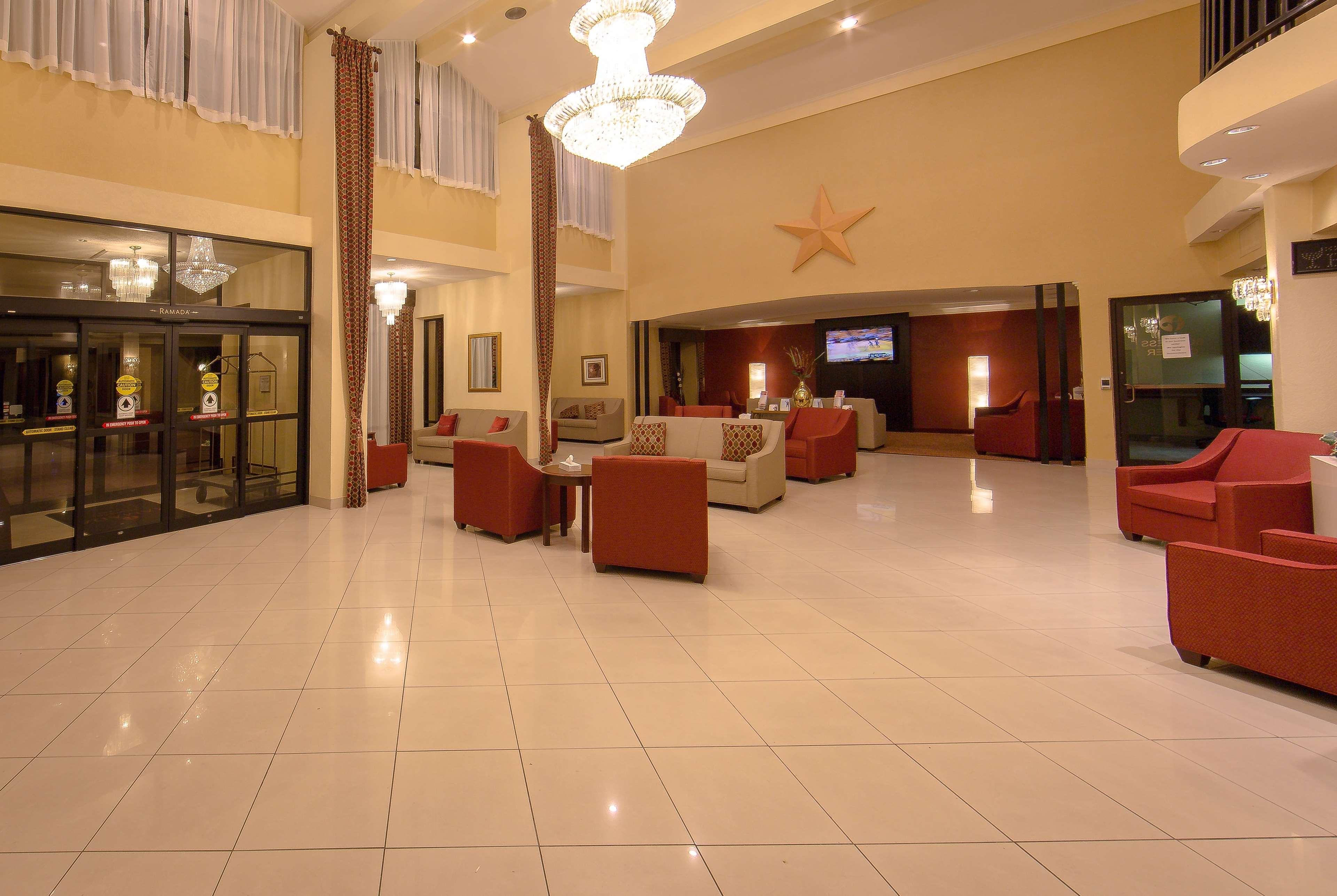 Hotel Ramada By Wyndham Houston Intercontinental Airport East