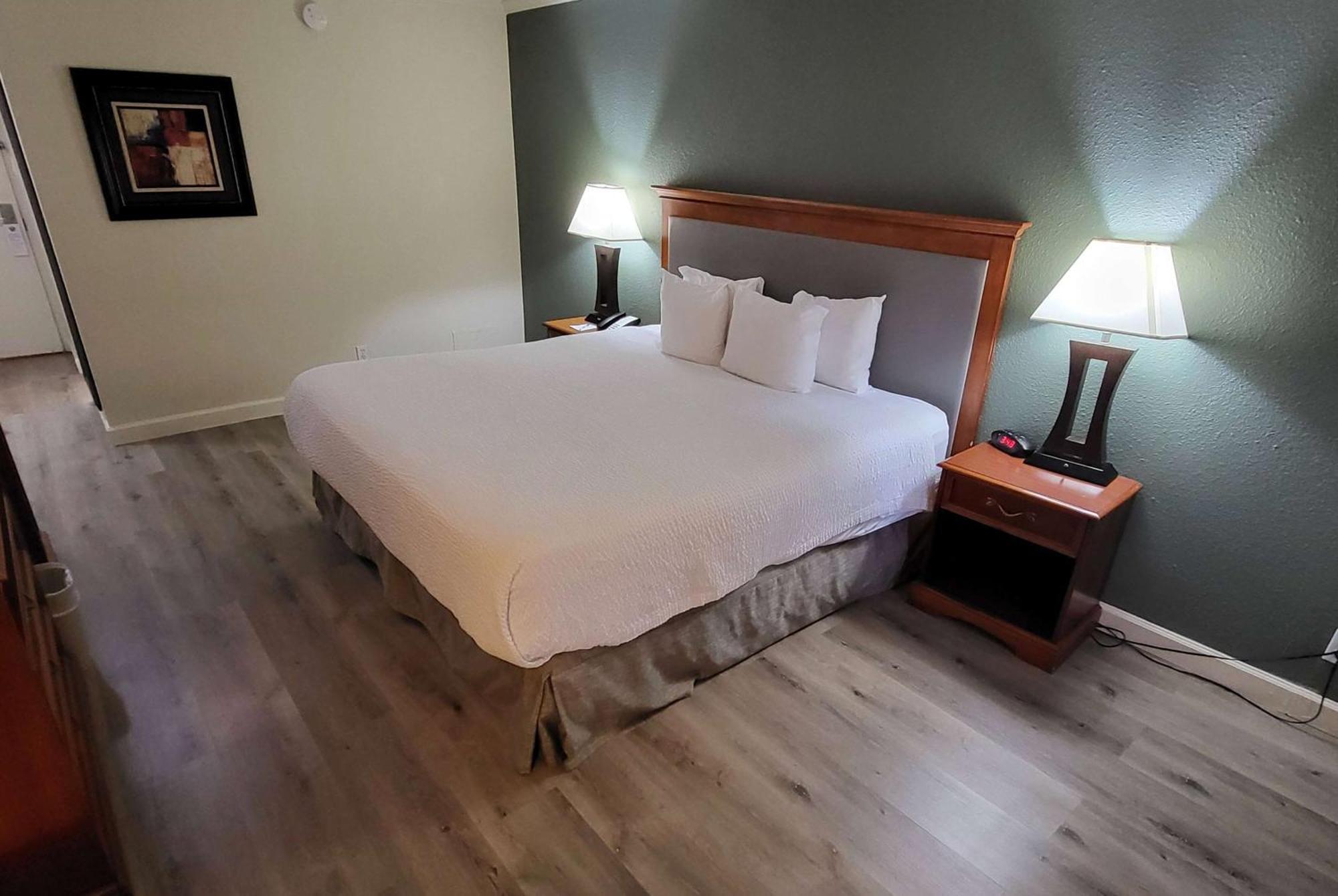 Ramada By Wyndham Houston Intercontinental Airport East 3* Humble